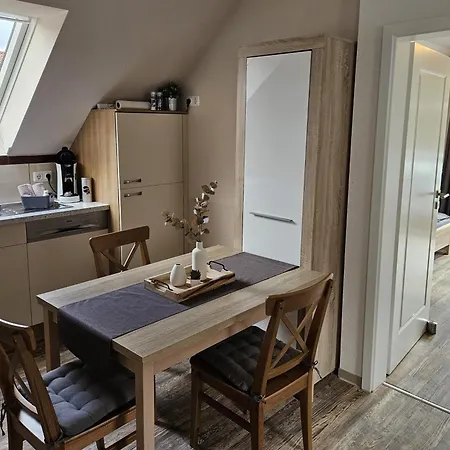 Daire Am Storchenturm Im Hellgrevenhof