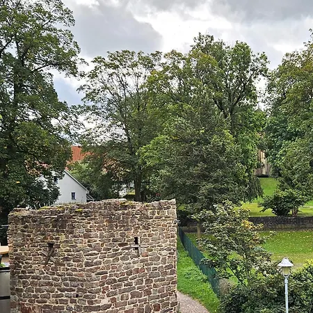 Am Storchenturm Im Hellgrevenhof * 艾森纳赫