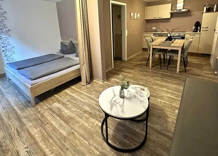 Am Storchenturm Im Hellgrevenhof 艾森纳赫